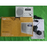 Nešiojamas radijas su žadintuvu retro Bush FM Baltas medienos efektas – Paveikslėlis 4