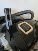 Miele Guard L1 Cat & Dog Premium klasės dulkių siurblys – Paveikslėlis 6